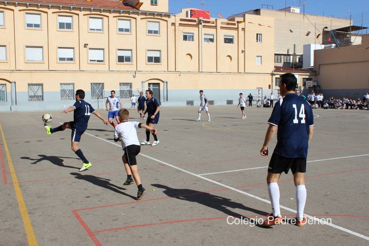 2014 03 18 FUTBITO ALUMNOS PRIMARIA PADRES (16)